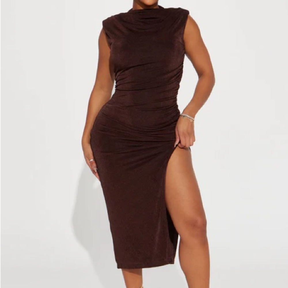 Elegant Brown Ruched Midi Dress